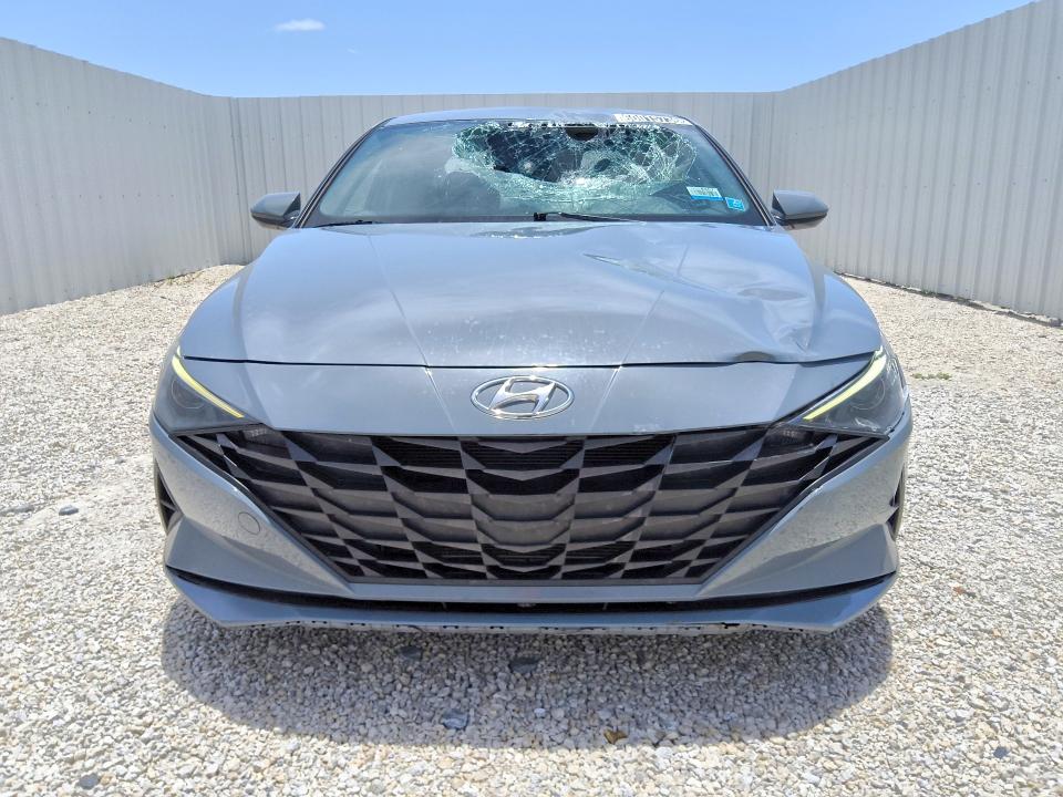 2023 Hyundai Elantra VIN KMHLM4AGXPU441492 COPART salvage auction — FRONT END, Fl - Certificate Of Title, sold $400 on 2026-07-28 (photo 5)