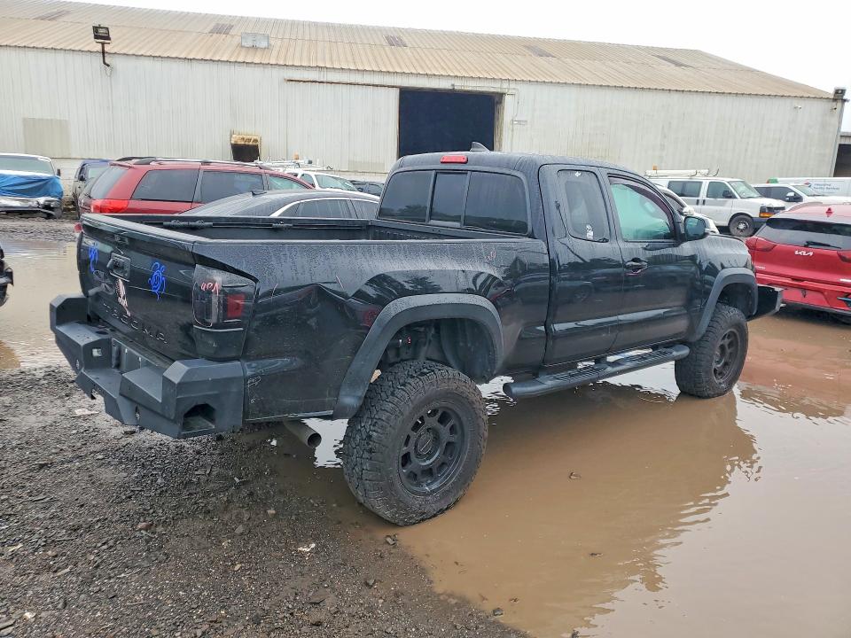 2018 Toyota Tacoma VIN 5TFSZ5AN1JX148169 COPART salvage auction — FRONT END, PA - CERTIFICATE OF SALVAGE, sold $40 on 2026-07-29 (photo 3)