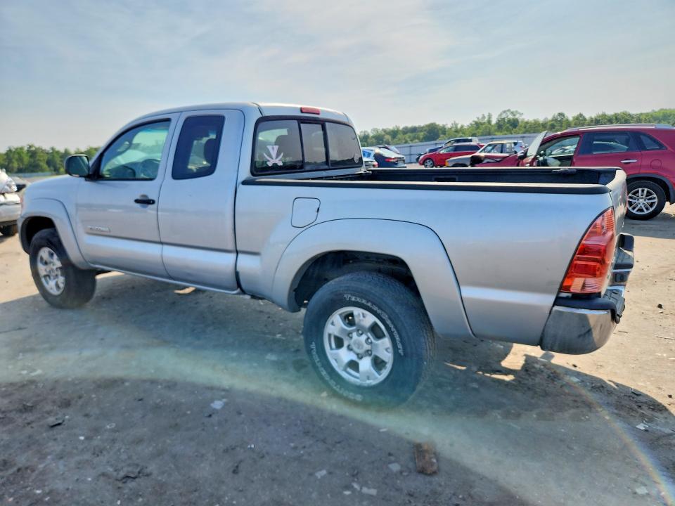 2006 Toyota Tacoma VIN 5TETU62N46Z302445 COPART salvage auction — UNDERCARRIAGE, VA - CERTIFICATE OF TITLE, sold $200 on 2026-07-22 (photo 2)