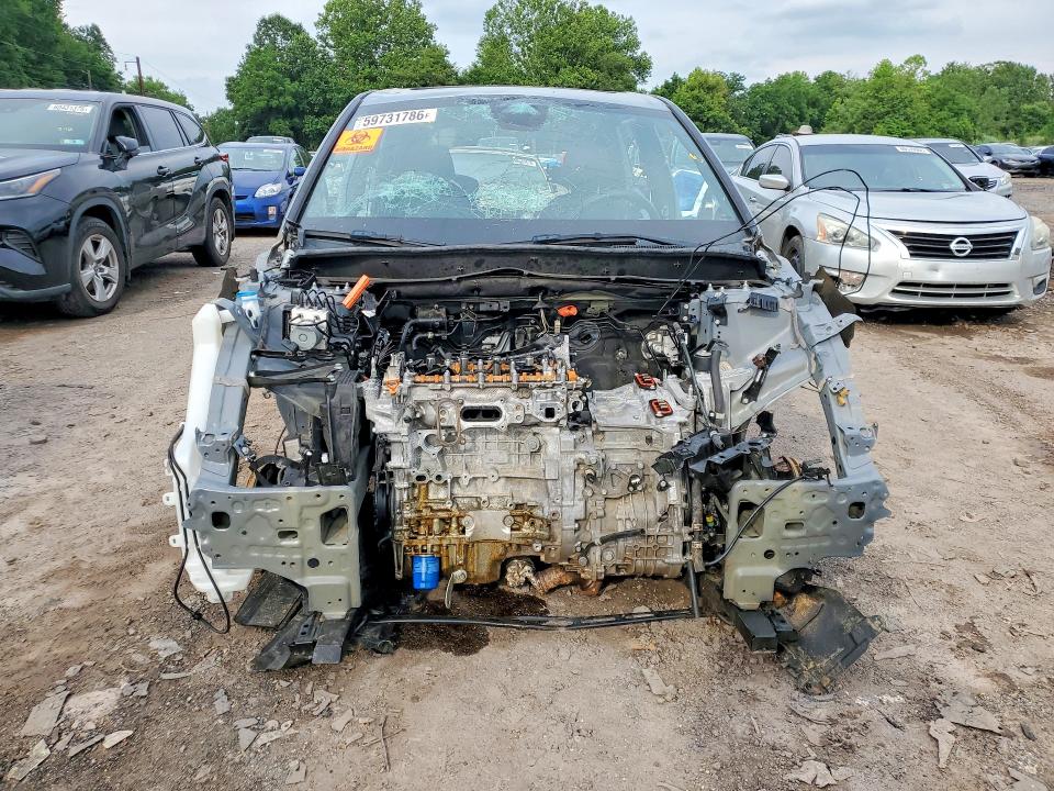 2023 Honda Cr-v VIN 7FARS6H59PE031882 COPART salvage auction — VANDALISM, Pa - Certificate Of Salvage, sold $15 on 2026-09-04 (photo 5)