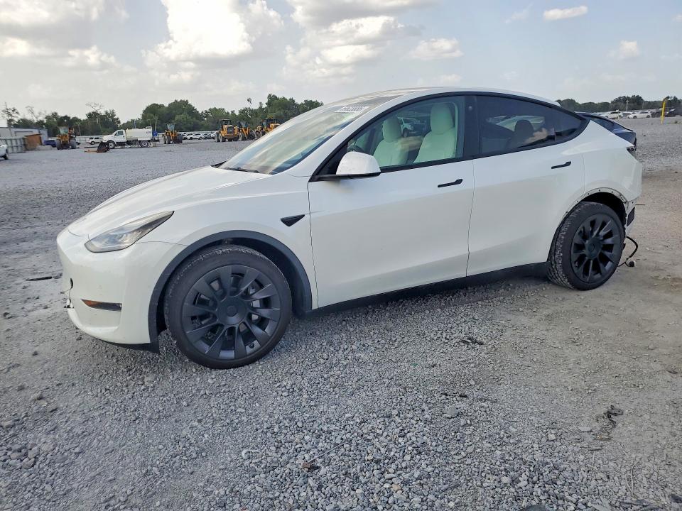 2021 Tesla Model y VIN 5YJYGDEE9MF102513 COPART salvage auction — REAR END, Fl - Certificate Of Destruction, sold $3,250 on 2026-07-21 (photo 1)
