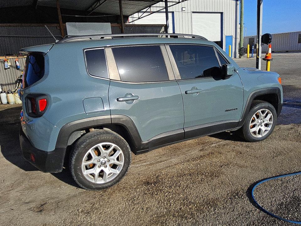 2017 Jeep Renegade VIN ZACCJBBB3HPF33907 COPART salvage auction — MINOR DENT/SCRATCHES, Wv - Certificate Of Title, sold $700 on 2026-08-06 (photo 3)