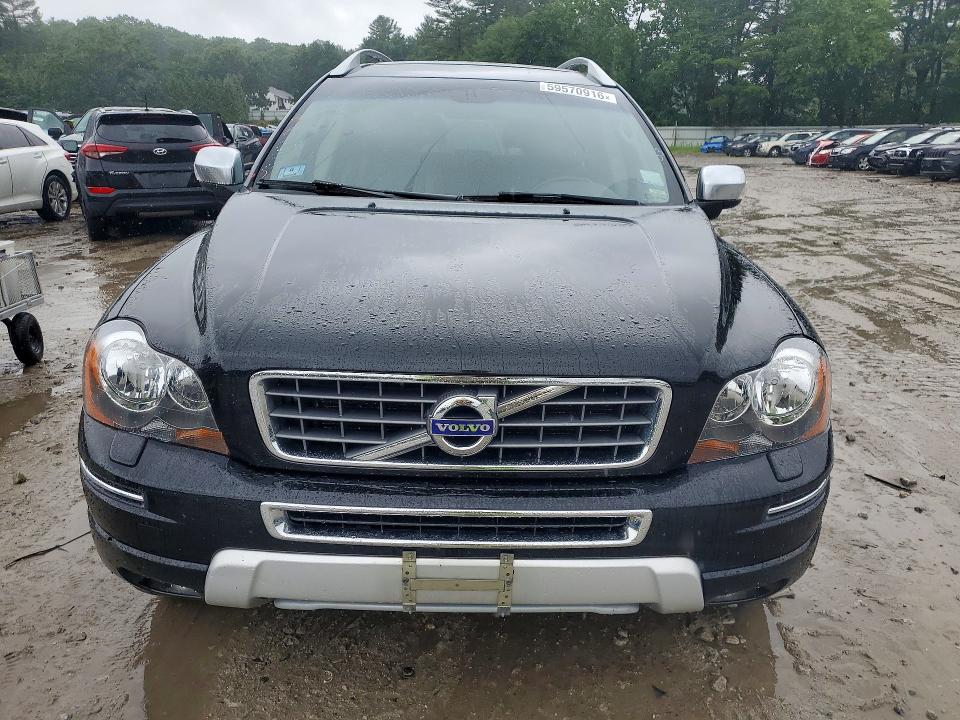 2014 Volvo Xc90 VIN YV4952CZ3E1687553 COPART salvage auction — SIDE, MA - CERT OF TITLE-RECONSTRCTD COLL, sold $1,250 on 2026-08-20 (photo 5)