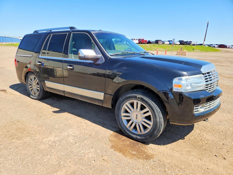 2010 Lincoln Navigator VIN 5LMJJ2J5XAEJ06489 COPART salvage auction — UNDERCARRIAGE, AB - BOS - SALVAGE, sold $200 on 2026-07-21 (photo 4)