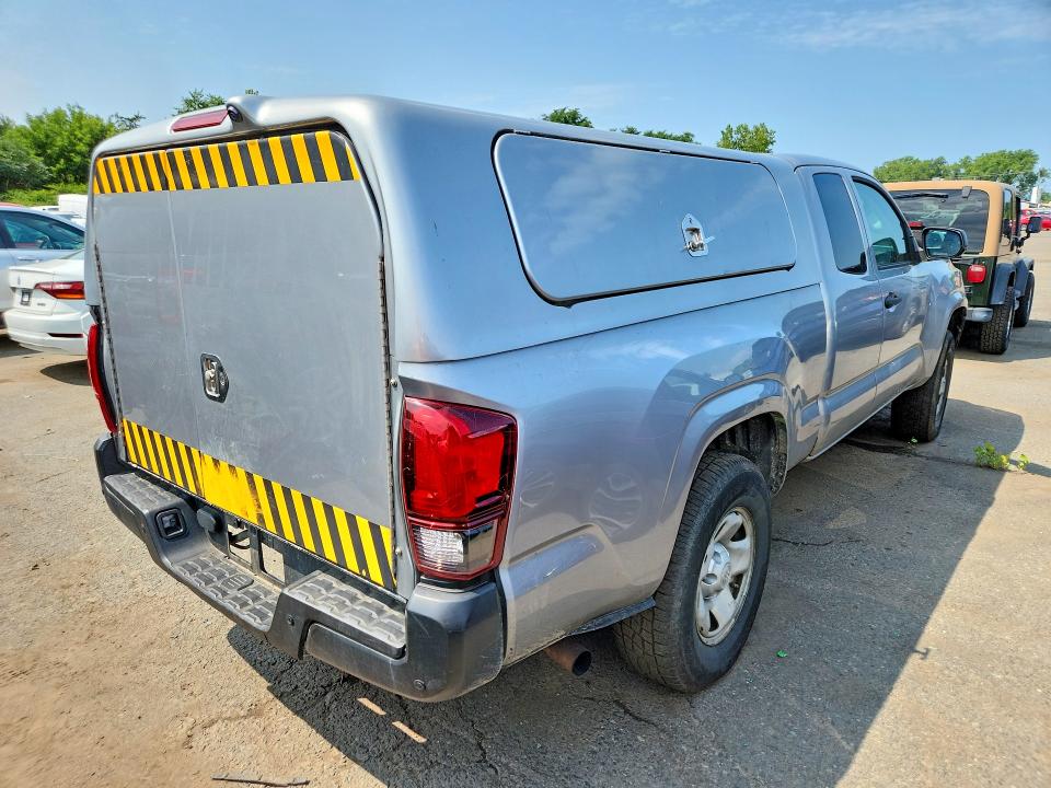 2019 Toyota Tacoma VIN 5TFRX5GN1KX143373 COPART salvage auction — MINOR DENT/SCRATCHES, Ct - Certificate Of Title, sold $475 on 2026-07-28 (photo 3)