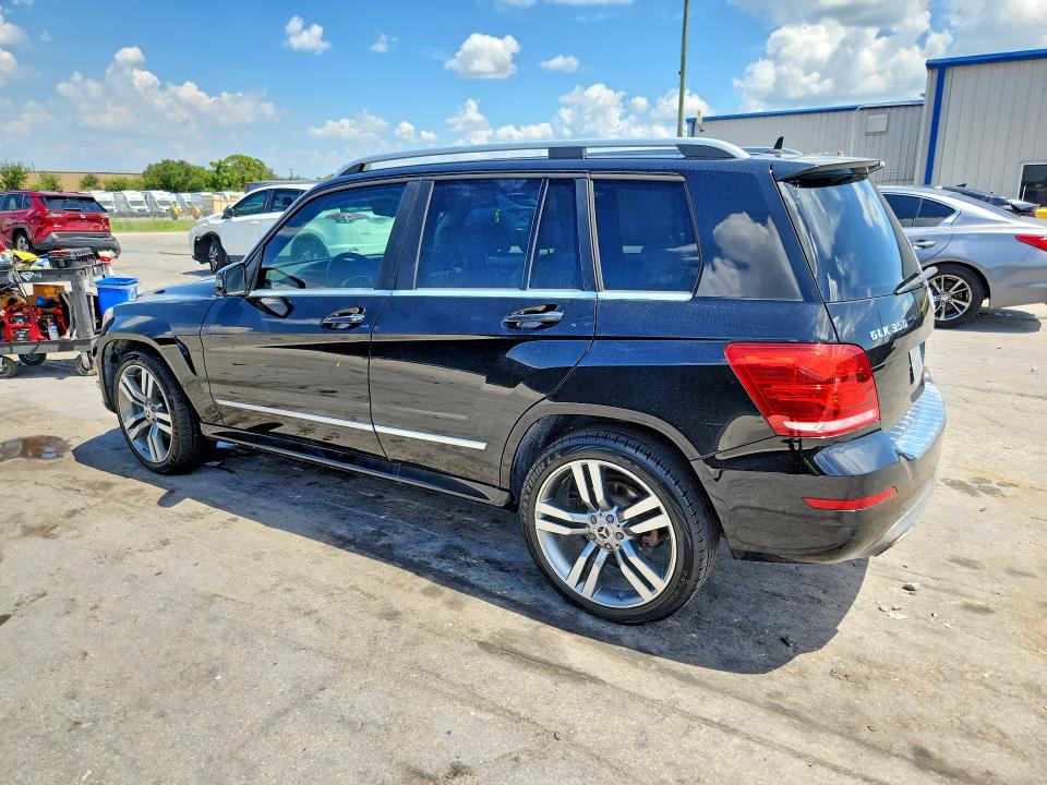 2015 Mercedes-benz Glk-klasse VIN WDCGG5HB1FG404951 COPART salvage auction — MINOR DENT/SCRATCHES, Fl - Certificate Of Title, sold $3,750 on 2026-08-04 (photo 2)