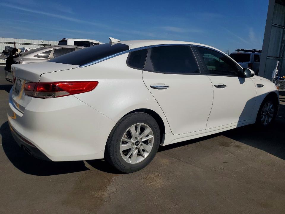 2016 Kia Optima VIN KNAGT4L3XG5083577 COPART salvage auction — DAMAGE HISTORY, Ca - Dlr/Dis/Exp Only Salvage Title, sold $1,000 on 2026-08-02 (photo 3)