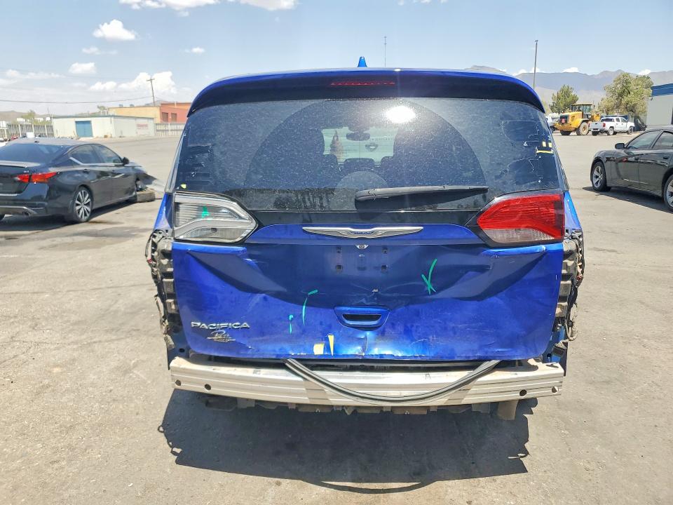 2019 Chrysler Pacifica VIN 2C4RC1FG5KR629710 COPART salvage auction — REAR END, TX - SALVAGE VEHICLE TITLE, sold $1,950 on 2026-07-31 (photo 6)