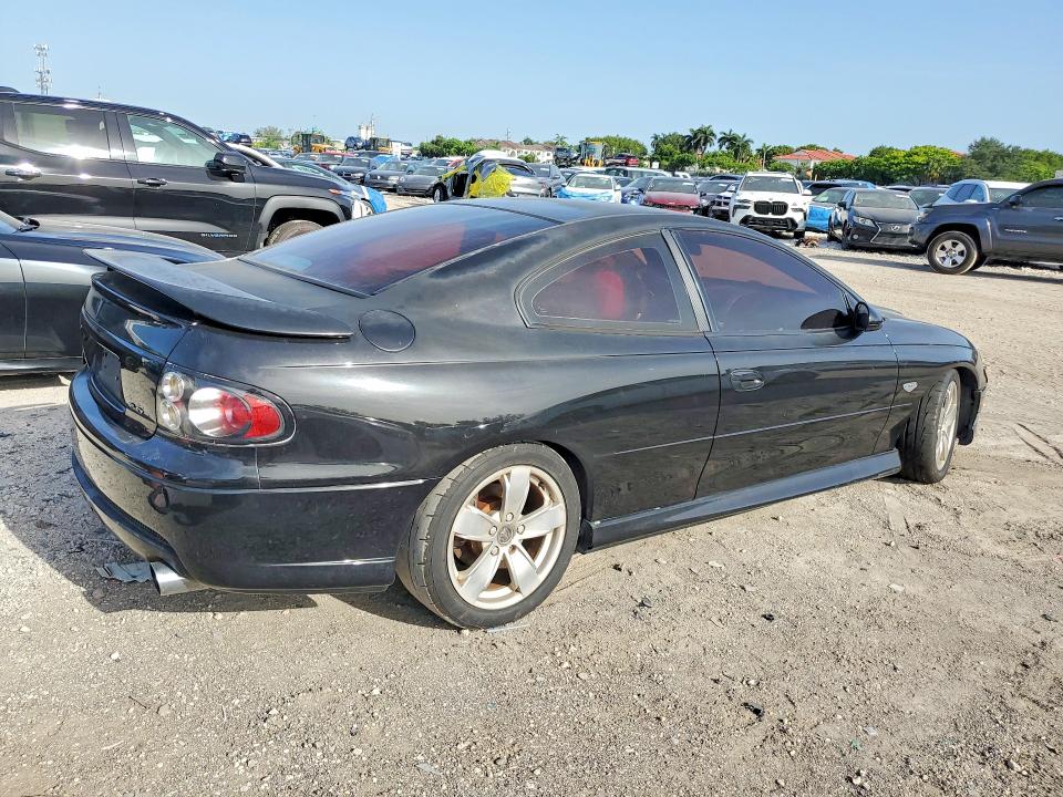 2006 Pontiac Gto VIN 6G2VX12U26L514566 COPART salvage auction — MINOR DENT/SCRATCHES, FL - CERTIFICATE OF TITLE, sold $2,050 on 2026-07-24 (photo 3)