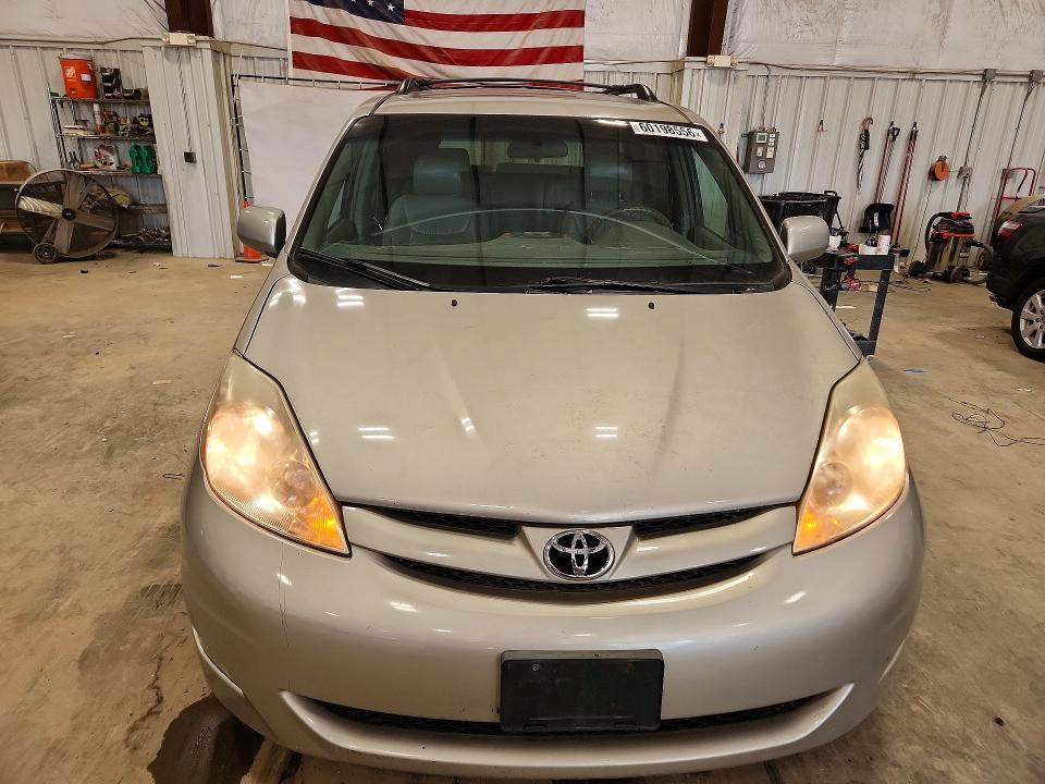 2008 Toyota Sienna VIN 5TDZK22C58S108496 COPART salvage auction — MINOR DENT/SCRATCHES, Wi - Certificate Of Title, sold $1,600 on 2026-07-15 (photo 5)