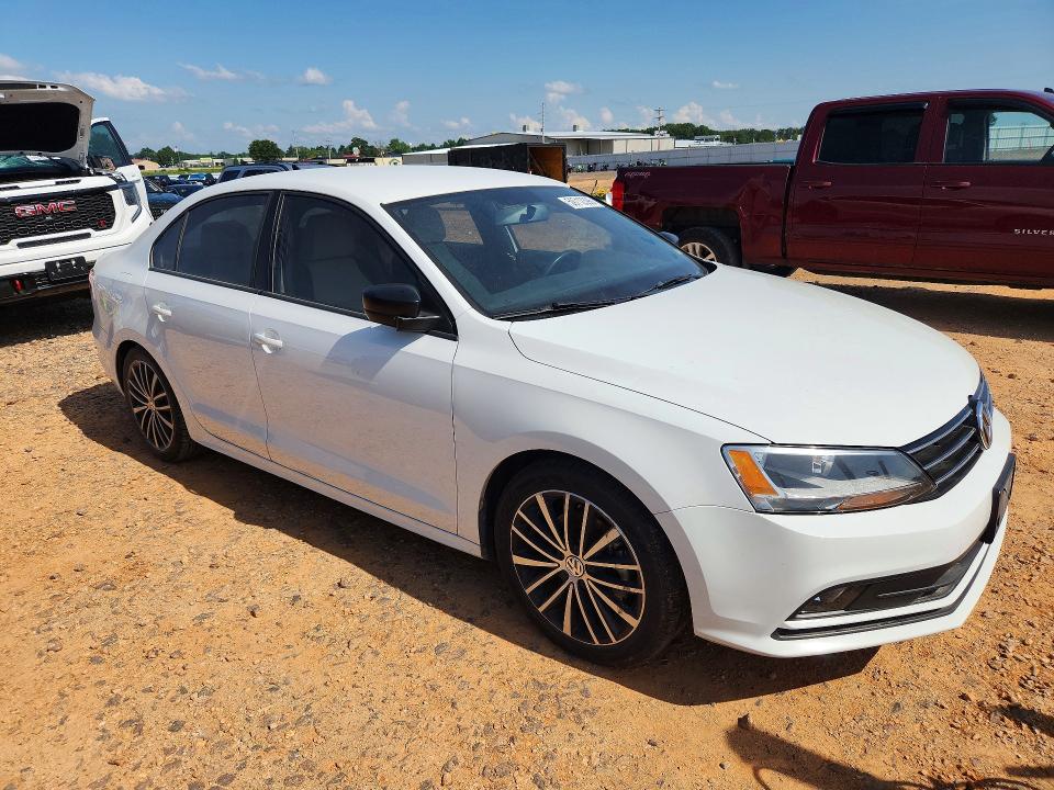 2016 Volkswagen Jetta VIN 3VWD17AJ5GM284003 COPART salvage auction — MECHANICAL, Mo - Certificate Of Title, sold $2,055 on 2026-07-09 (photo 4)