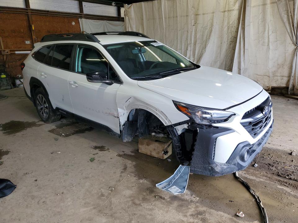 2025 Subaru Outback VIN 4S4BTADC5S3311446 COPART salvage auction — UNDERCARRIAGE, Salvage Title, sold $9,800 on 2026-08-20 (photo 4)