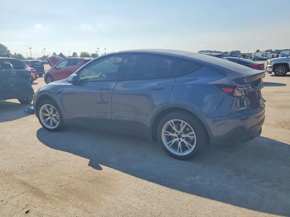 2023 Tesla Model y VIN 7SAYGDED5PF960706 COPART salvage auction — NORMAL WEAR, Mo - Certificate Of Title, sold $15,000 on 2026-07-31 (photo 2)