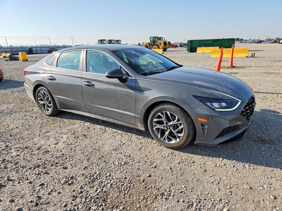 2023 Hyundai Sonata VIN KMHL64JA4PA261884 COPART salvage auction — HAIL, Co - Salvage Title, sold $7,000 on 2026-08-20 (photo 4)