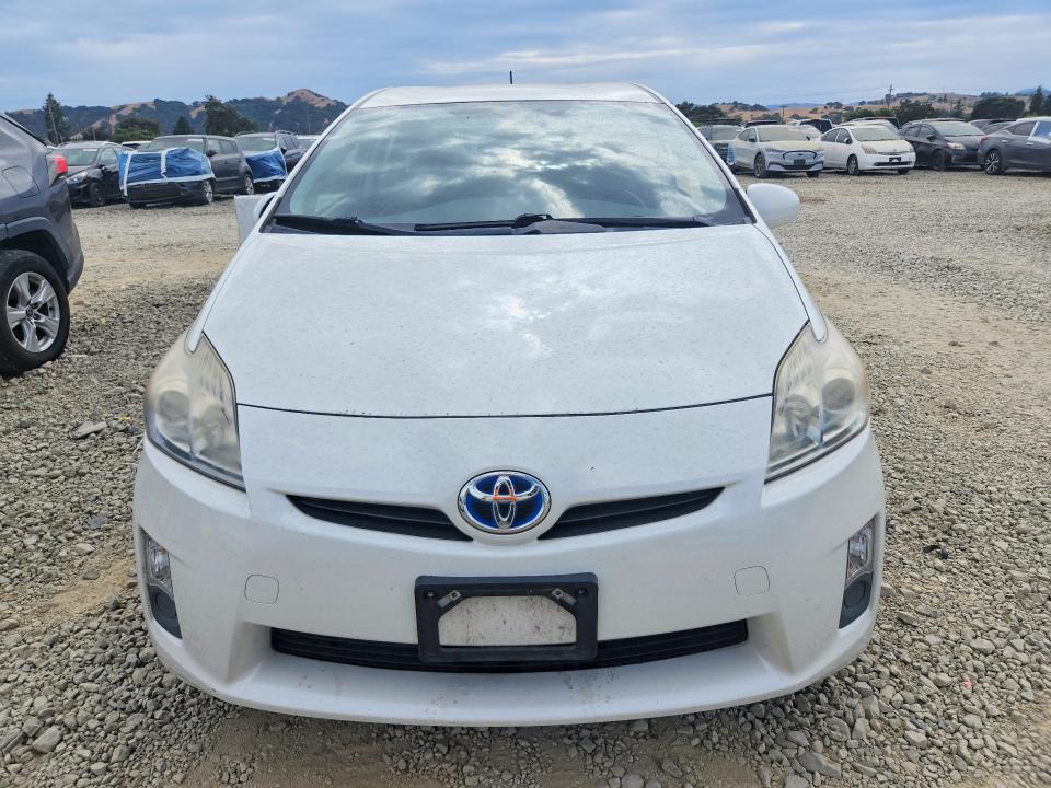 2010 Toyota Prius VIN JTDKN3DU6A0223217 COPART salvage auction — VANDALISM, CA - SALVAGE CERTIFICATE, sold $60 on 2026-07-21 (photo 5)