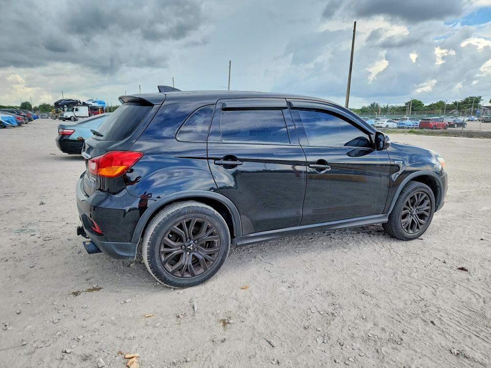 2018 Mitsubishi Outlander VIN JA4AP3AU2JU004185 COPART salvage auction — FRONT END, Salvage Title, sold $3,050 on 2026-07-09 (photo 3)