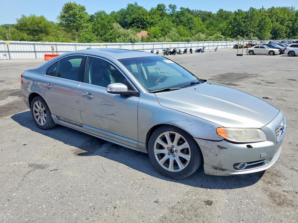 2011 Volvo S80 VIN YV1940AS7B1139559 COPART salvage auction — SIDE, PA - CERTIFICATE OF SALVAGE, sold $425 on 2026-08-18 (photo 4)