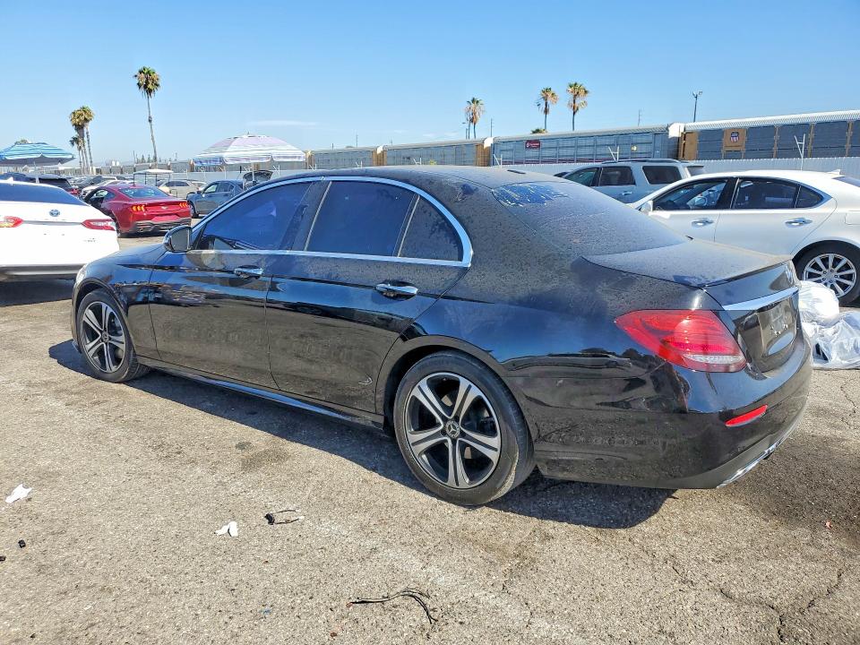 2020 Mercedes-benz E-klasse VIN WDDZF8DB0LA754701 COPART salvage auction — VANDALISM, Ca - Certificate Of Title, sold $7,900 on 2026-08-07 (photo 2)