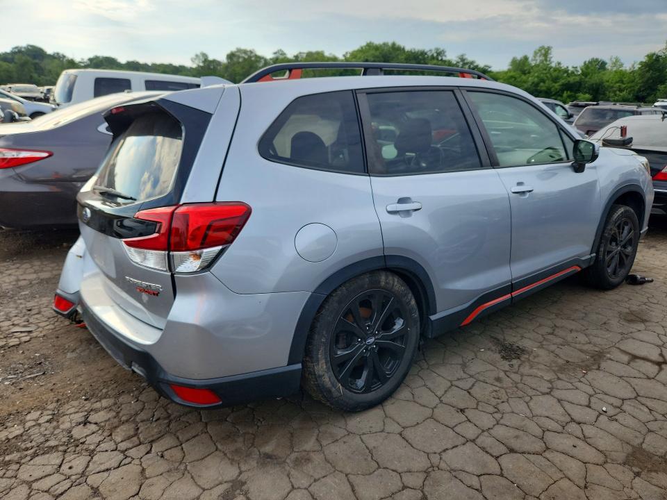 2019 Subaru Forester VIN JF2SKAJC0KH506743 COPART salvage auction — UNDERCARRIAGE, CT - CERTIFICATE OF TITLE, sold $2,250 on 2026-07-17 (photo 3)
