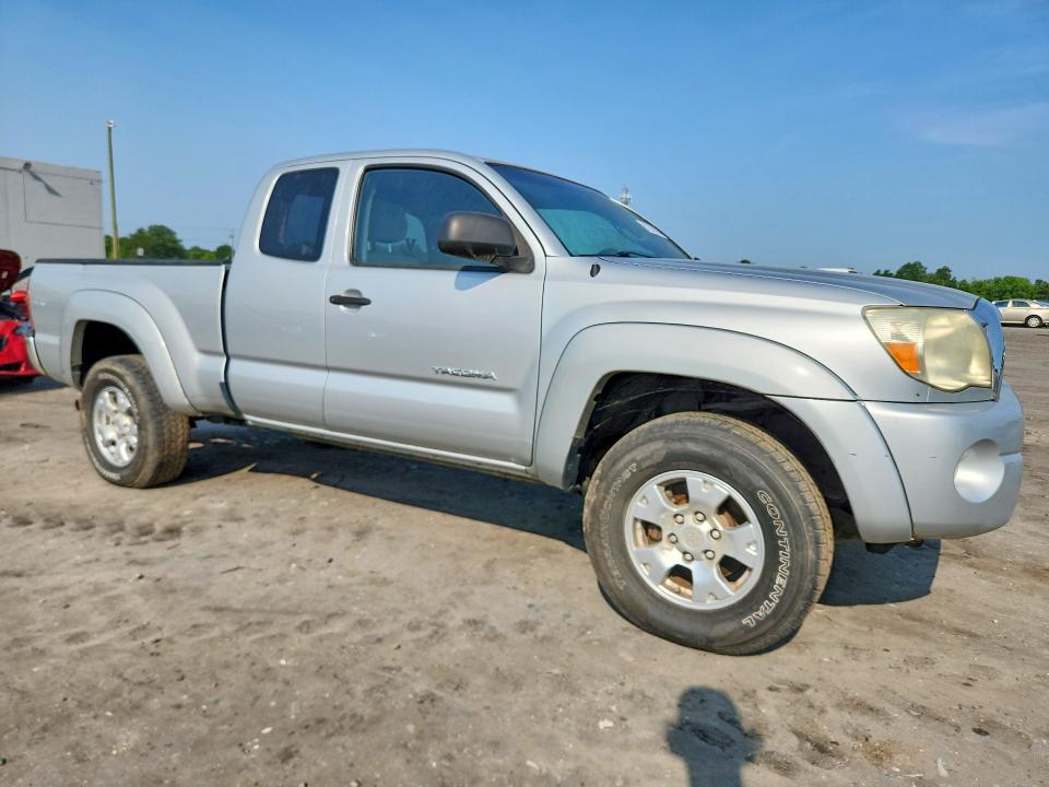 2006 Toyota Tacoma VIN 5TETU62N46Z302445 COPART salvage auction — UNDERCARRIAGE, VA - CERTIFICATE OF TITLE, sold $200 on 2026-07-22 (photo 4)