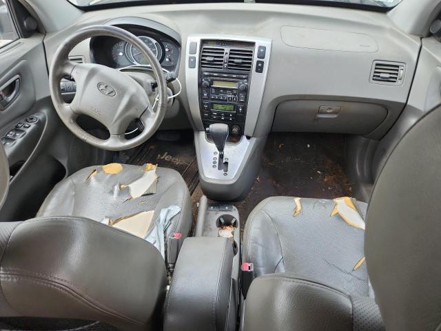 2006 Hyundai Tucson VIN KM8JN12D06U325482 COPART salvage auction — MINOR DENT/SCRATCHES, Nc - Non Public Clean Title, sold $250 on 2026-07-28 (photo 8)