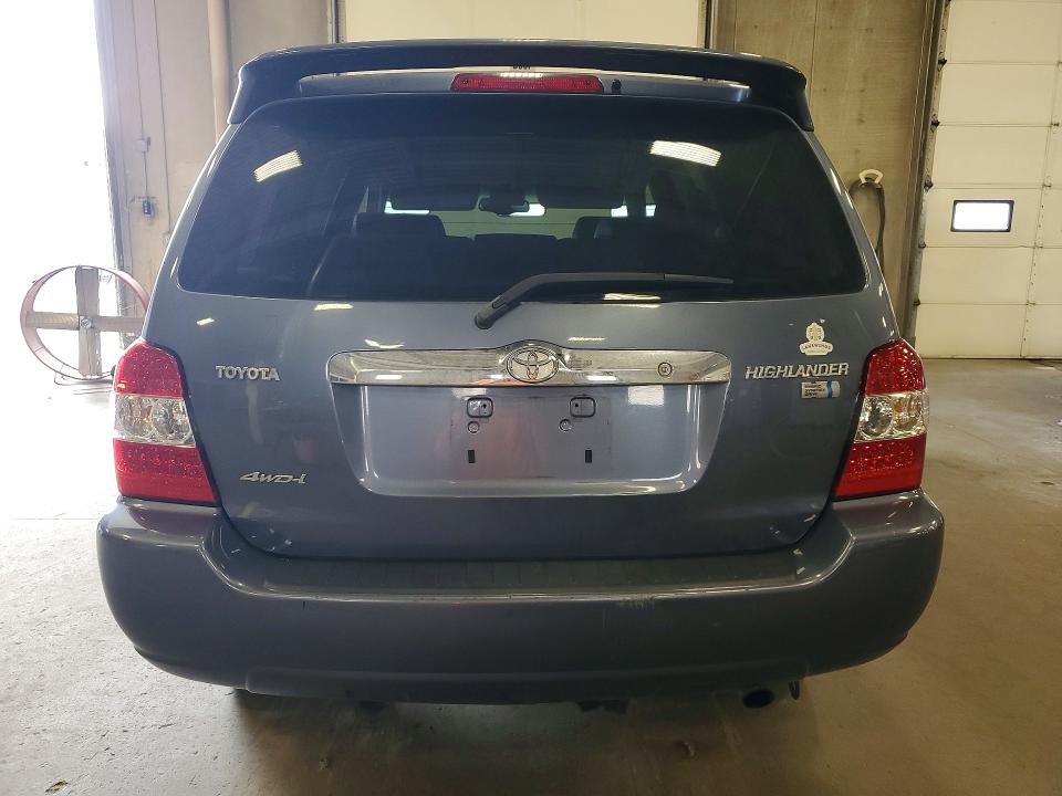 2006 Toyota Highlander hybrid VIN JTEEW21A260033755 COPART salvage auction — FRONT END, MN - CERT OF TITLE-PRIOR SALVAGE, sold $200 on 2026-07-28 (photo 6)