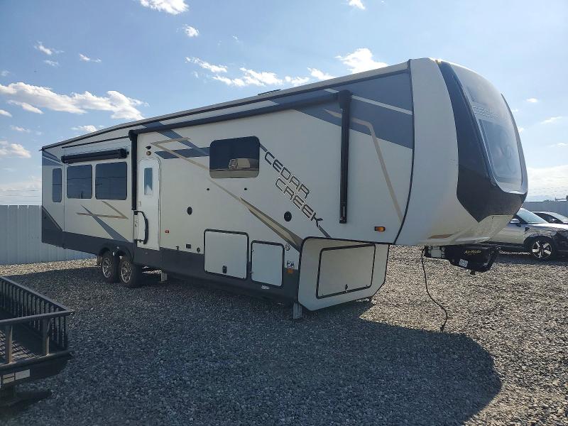 2021 Foresriver VIN 4X4FCRR25MS226856 — COPART salvage auction photo