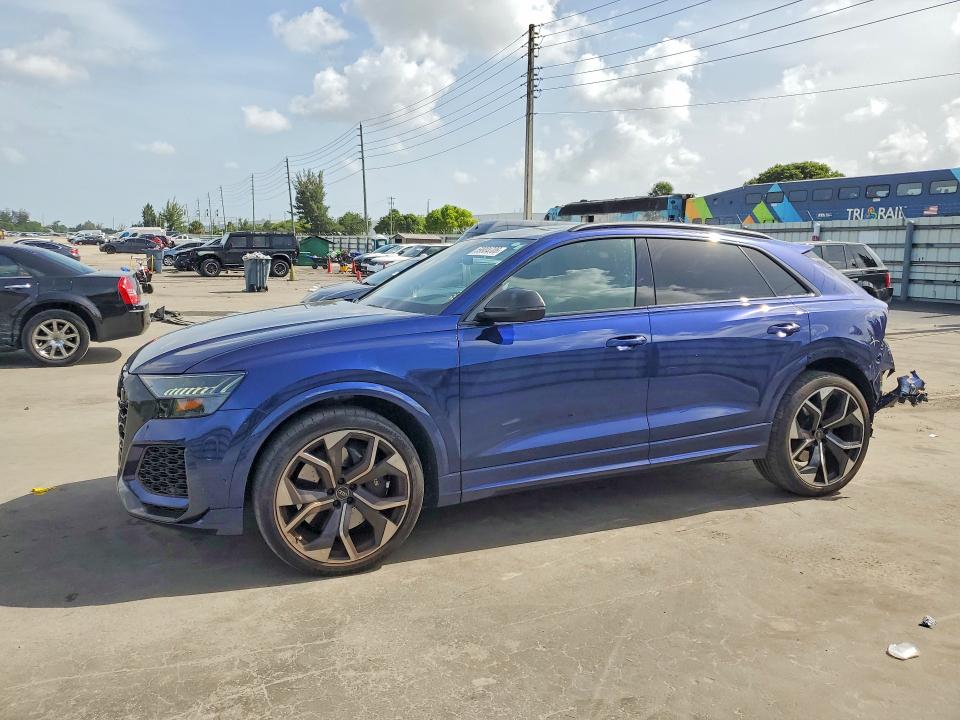 2023 Audi Rs q8 VIN WU1ARBF14PD044045 — COPART salvage auction photo