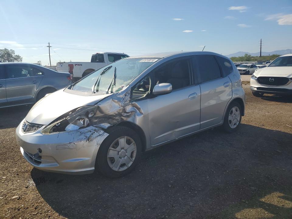 2013 Honda Fit VIN JHMGE8H35DC008224 COPART salvage auction — FRONT END, Az - Cert Of Title - Salvage, sold $1,250 on 2026-07-24 (photo 1)