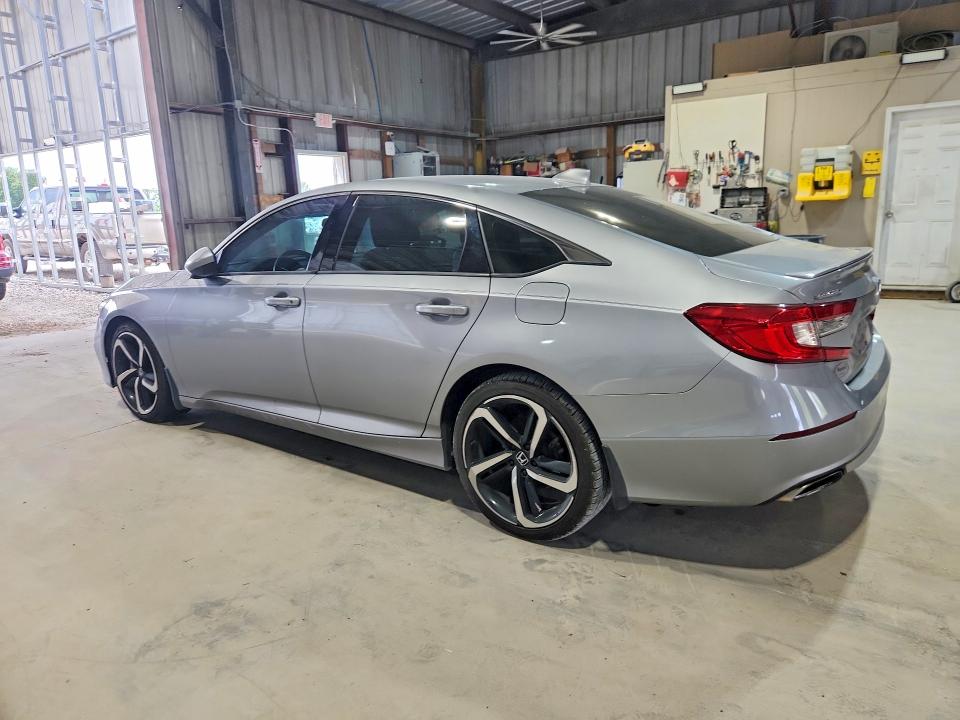 2018 Honda Accord VIN 1HGCV2F35JA002934 COPART salvage auction — HAIL, Mo - Certificate Of Title, sold $6,200 on 2026-07-29 (photo 2)