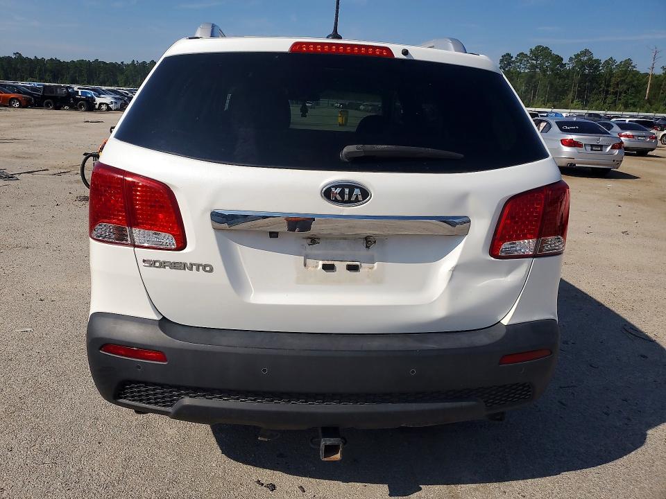 2013 Kia VIN 5XYKT4A61DG409943 COPART salvage auction — NORMAL WEAR, Sc - Certificate Of Title, sold $1,050 on 2026-07-27 (photo 6)