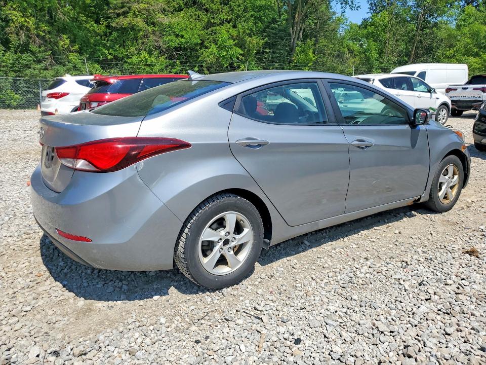 2015 Hyundai Elantra VIN 5NPDH4AE8FH586793 COPART salvage auction — MECHANICAL, Salvage Title, sold $325 on 2026-07-29 (photo 3)
