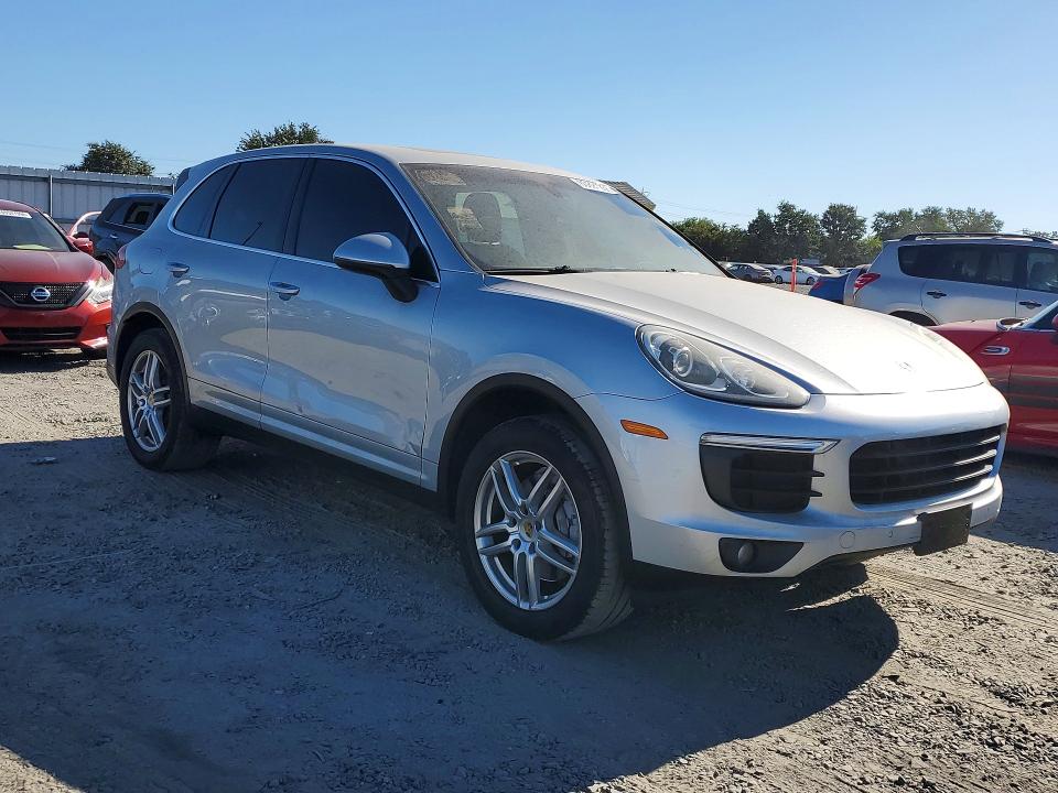 2016 Porsche Cayenne VIN WP1AA2A25GLA04887 COPART salvage auction — SIDE, Ca - Dis/Dlr/Exp Only Clean Title (P), sold $3,750 on 2026-07-28 (photo 4)
