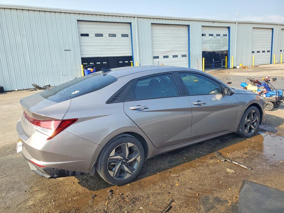 2023 Hyundai Elantra VIN KMHLS4AG8PU617123 COPART salvage auction — NORMAL WEAR, Al - Certificate Of Title, sold $12,800 on 2026-08-20 (photo 3)