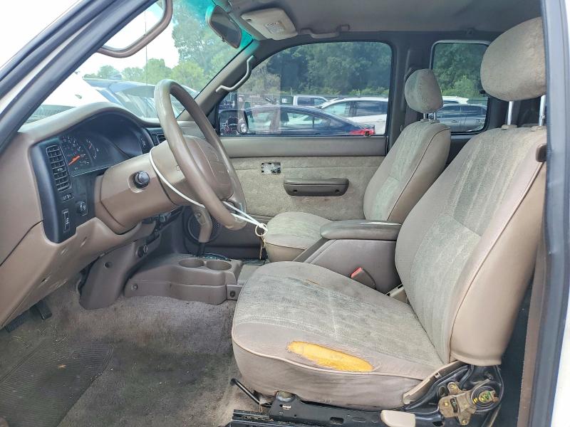 2000 Toyota Tacoma VIN 5TESM92NXYZ703207 COPART salvage auction — MECHANICAL, TN - CERTIFICATE OF TITLE, sold $325 on 2026-07-18 (photo 7)