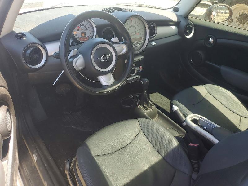2008 Mini Cooper VIN WMWMF33588TT59953 COPART salvage auction — MINOR DENT/SCRATCHES, CA - DIS/DLR/EXP ONLY CLEAN TITLE, sold $525 on 2026-07-30 (photo 8)