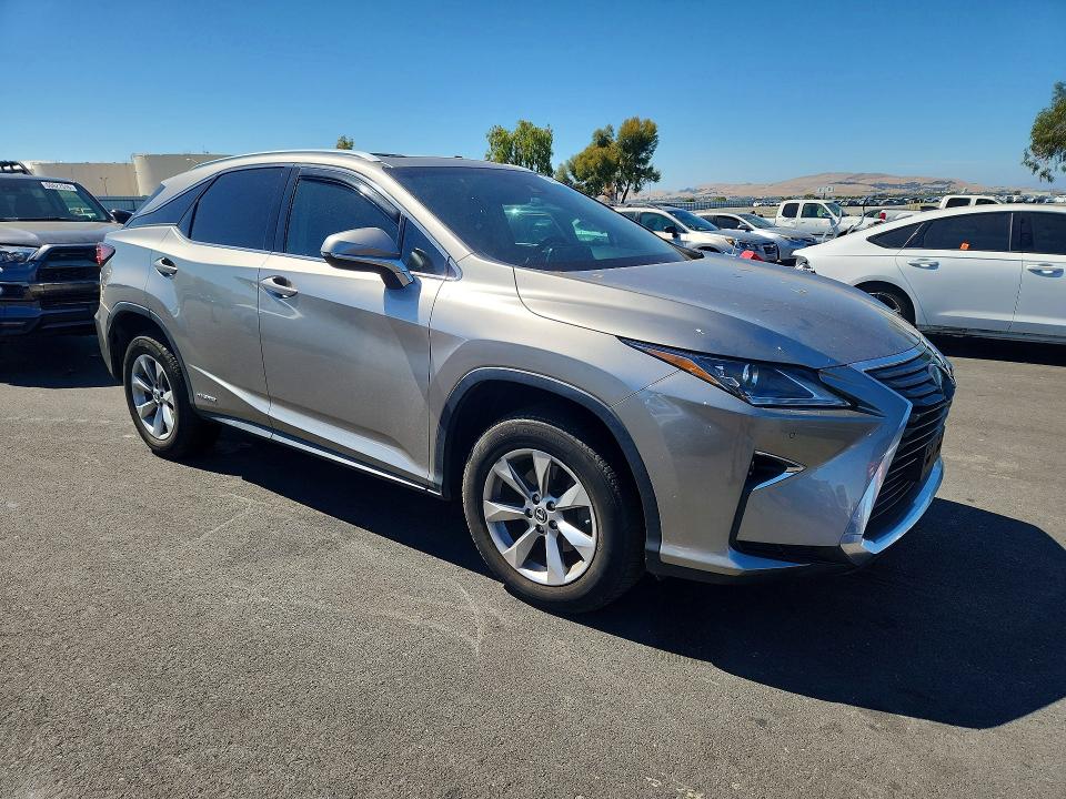 2019 Lexus Rx VIN 2T2BGMCA8KC030772 COPART salvage auction — VANDALISM, Ca - Salvage Certificate, sold $11,700 on 2026-07-27 (photo 4)