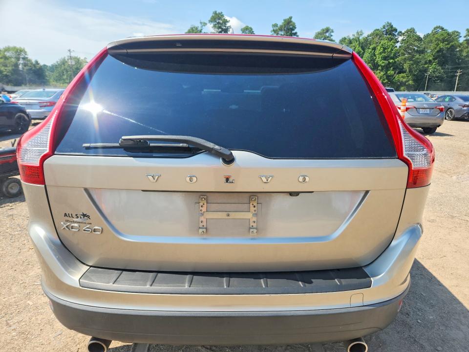 2013 Volvo VIN YV4952DL8D2409427 COPART salvage auction — FRONT END, La - Cert Of Title-Salvage, sold $125 on 2026-07-24 (photo 6)