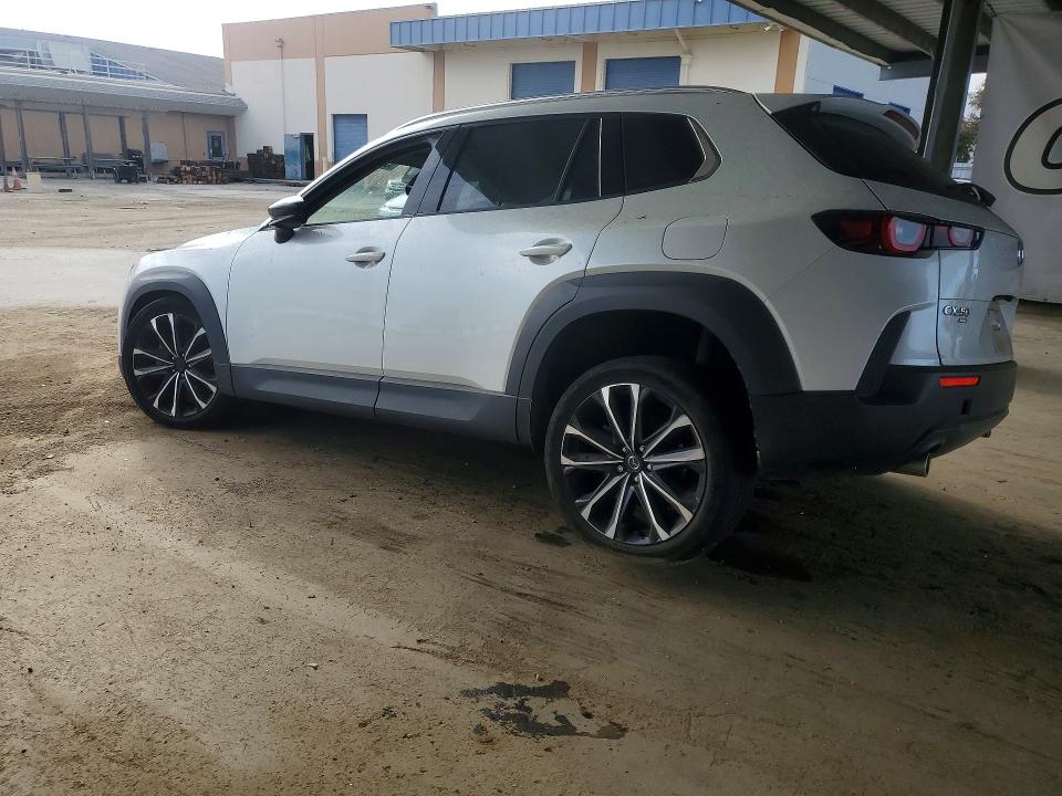 2023 Mazda Cx-50 VIN 7MMVABEM6PN152517 COPART salvage auction — FRONT END, CA - SALVAGE CERTIFICATE, sold $7,900 on 2026-08-25 (photo 2)