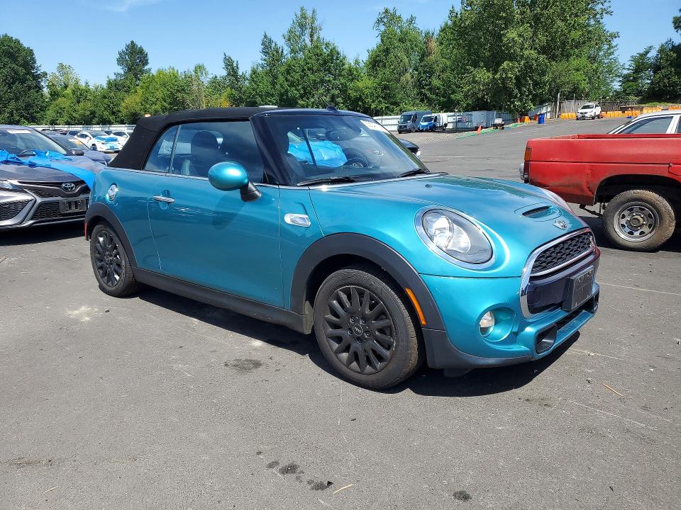 2017 Mini Cooper VIN WMWWG9C54H3C23119 COPART salvage auction — SIDE, Or - Salvage Title Certificate, sold $2,850 on 2026-08-12 (photo 4)