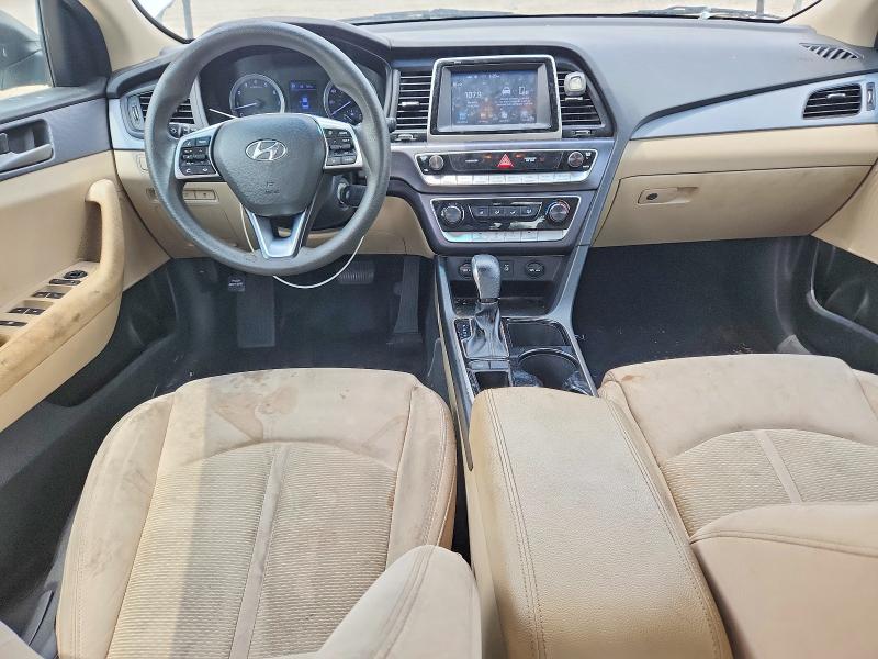 2019 Hyundai Sonata VIN 5NPE24AF7KH814355 COPART salvage auction — MINOR DENT/SCRATCHES, Fl - Certificate Of Title, sold $10 on 2026-07-31 (photo 8)