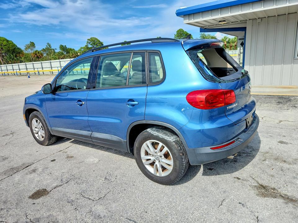 2017 Volkswagen Tiguan VIN WVGAV7AX8HK037951 COPART salvage auction — MECHANICAL, Fl - Certificate Of Title, sold $825 on 2026-08-05 (photo 2)