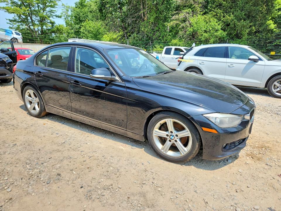 2013 BMW 3er VIN WBA3B3C53DF541026 COPART salvage auction — MECHANICAL, Oh - Certificate Of Title, sold $375 on 2026-07-29 (photo 4)