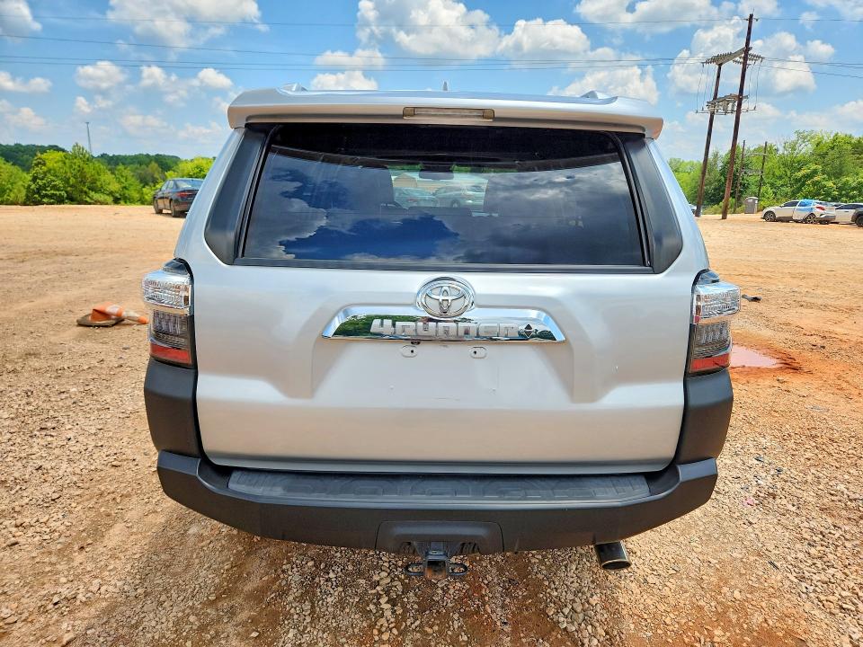 2013 Toyota 4runner VIN JTEBU5JR9D5123548 COPART salvage auction — REAR END, Mt - Dealer Only Clean Title, sold $9,300 on 2026-07-30 (photo 6)