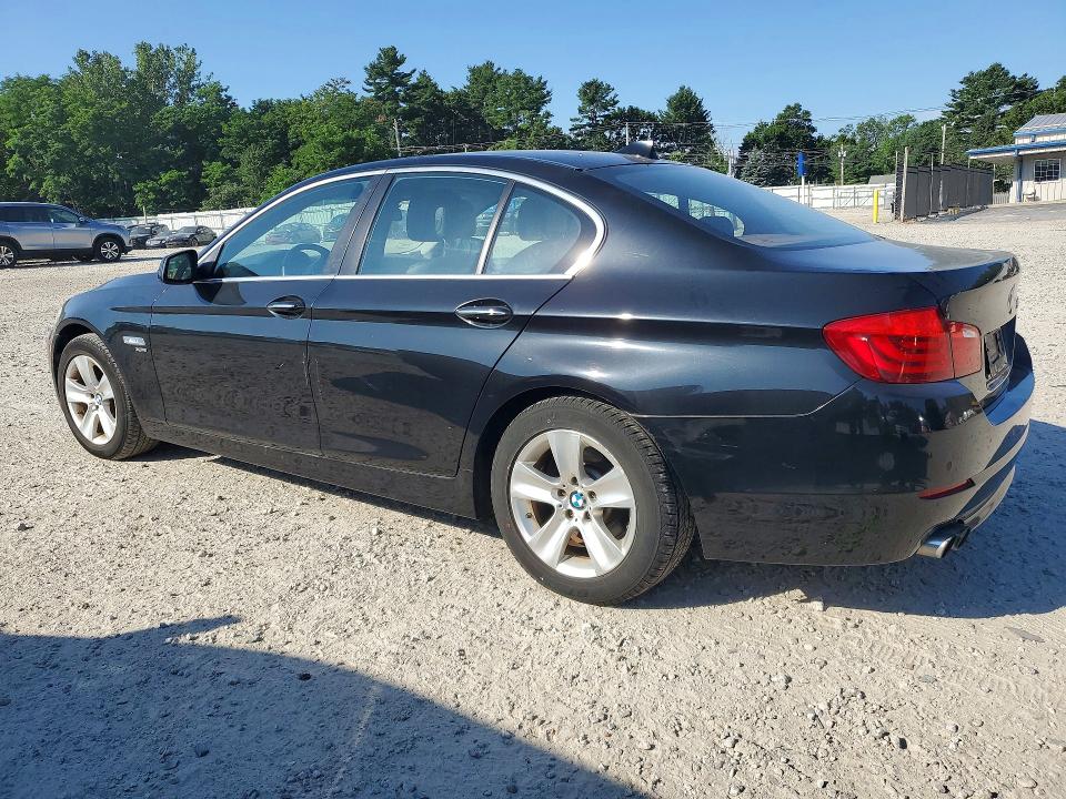 2012 BMW 5er VIN WBAXH5C52CDW03280 COPART salvage auction — MINOR DENT/SCRATCHES, MA - CERTIFICATE OF TITLE, sold $675 on 2026-07-20 (photo 2)