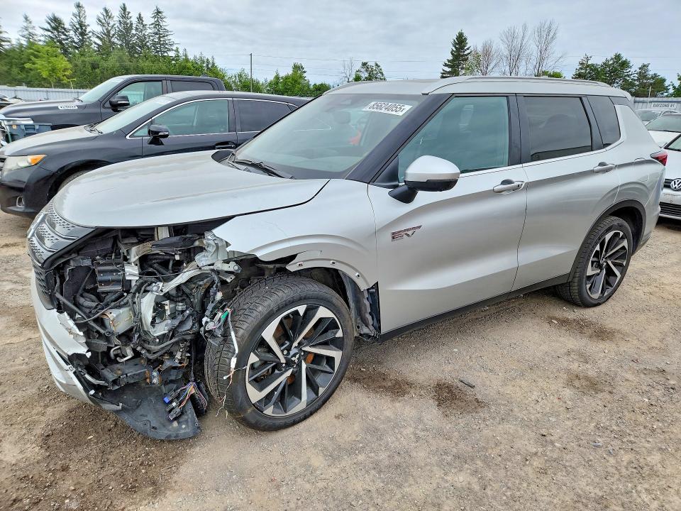 2024 Mitsubishi Outlander VIN JA4T5VA93RZ623656 COPART salvage auction — FRONT END, ON - PERMIT NO BRAND - UNFIT, sold $5,800 on 2026-07-28 (photo 1)