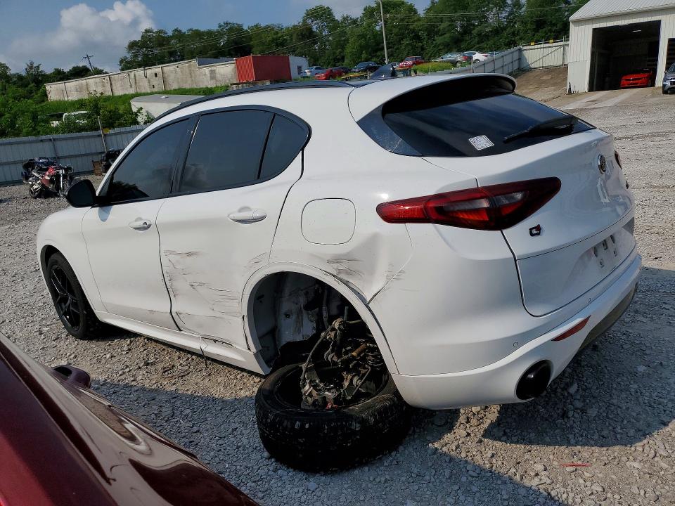 2020 Alfa romeo Stelvio VIN ZASPAKAN7L7C74672 COPART salvage auction — UNDERCARRIAGE, Ky - Cert Of Title-Salvage, sold $4,500 on 2026-08-21 (photo 2)
