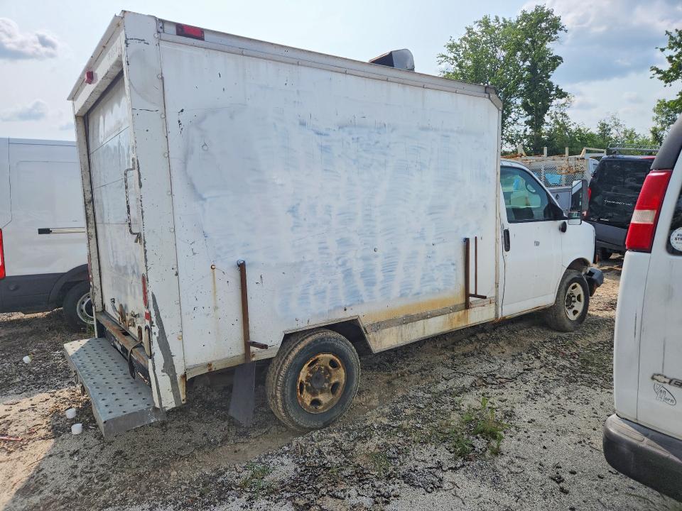 2006 Gmc Savana VIN 1GDGG31V861905803 COPART salvage auction — FRONT END, Wi - Certificate Of Title, sold $650 on 2026-08-01 (photo 3)