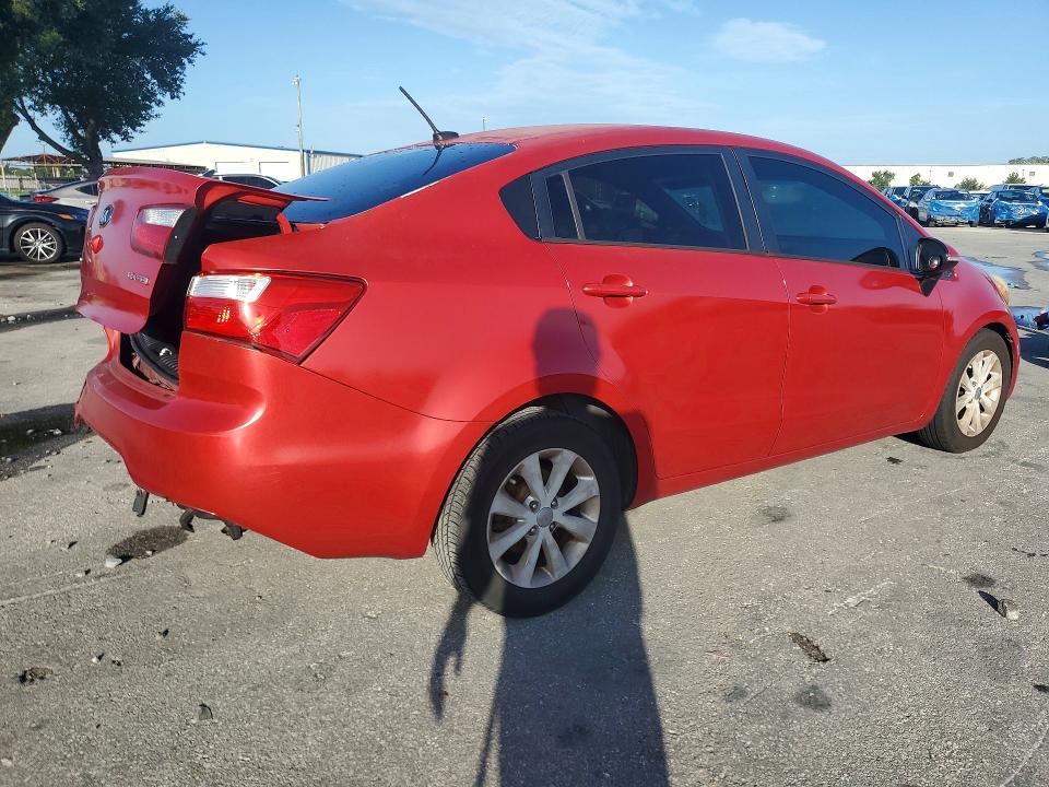 2015 Kia Rio VIN KNADN4A35F6479781 COPART salvage auction — REAR END, Fl - Cert Of Title Slvg Rebuildable, sold $450 on 2026-07-28 (photo 3)