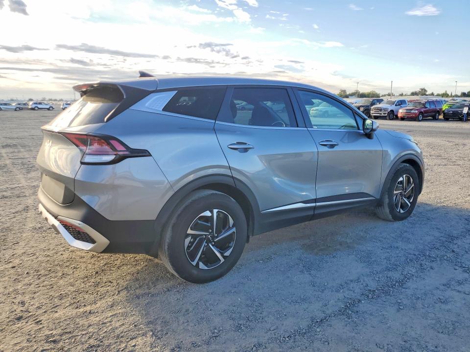 2024 Kia VIN KNDPU3DG9R7158739 COPART salvage auction — NORMAL WEAR, Ca - Dis/Dlr/Exp Only Salvage Cert (P), sold $2,050 on 2026-07-23 (photo 3)
